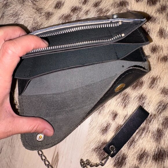 Vintage Black Genuine Leather Chain Wallet - Picture 4 of 7